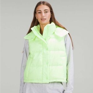 Lululemon Women’s Wunder Puff Cropped Down Vest